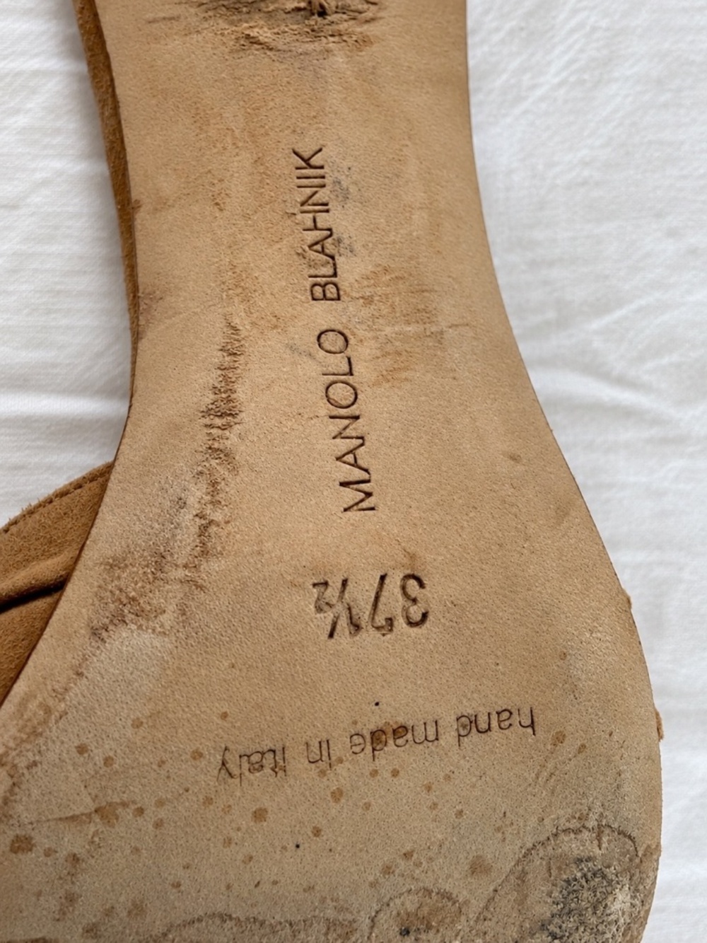 Manolo Blahnik Beige Suede Pleated Mule Heels Vintage Size 37.5 - Picture 5 of 9